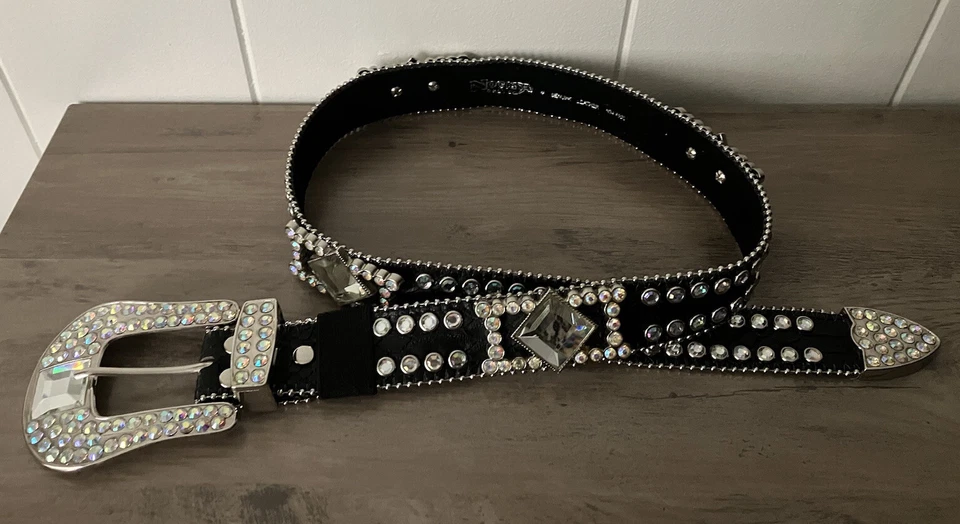 "Cinturón de cuero cuadrados triángulo cristales glamurosos Nocona Western para mujer M 32"" vaquera" Foto 4 de 4