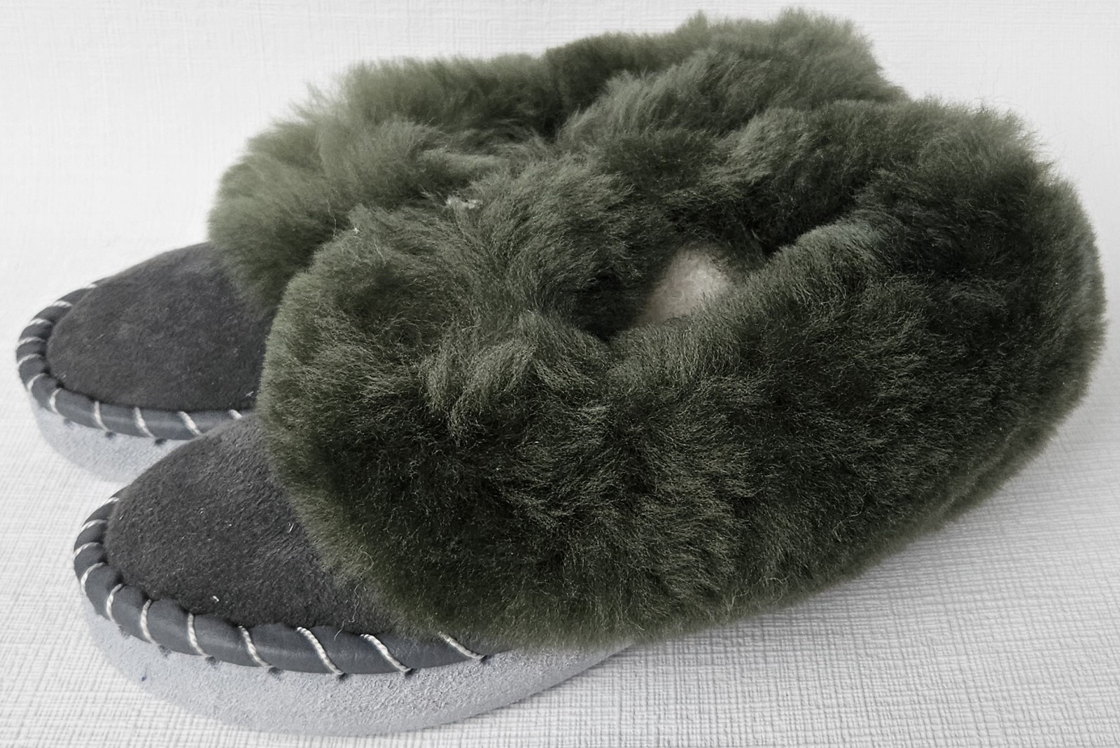 APL PELLICCIA DI AGNELLO PANTOFOLE calde taglia 31 NUOVE pelle di pecora pelle fatte a mano verde grigio (10 g.23