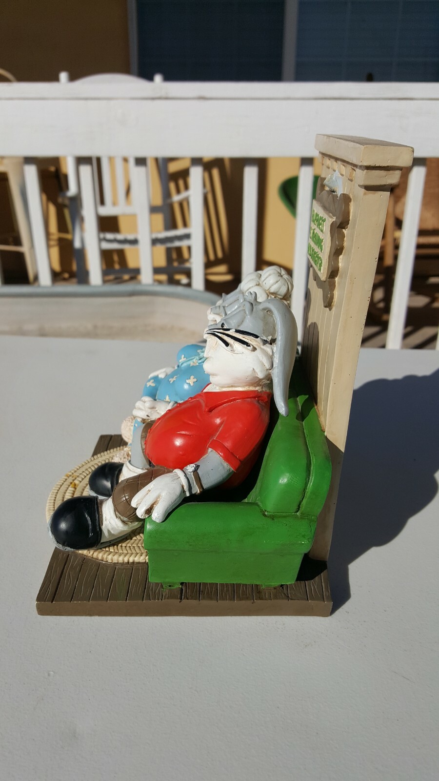 VTG 1994 Resin Warner Bros Store EXCLUSIVE bugs and lola growing old Figures