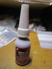 VIBRA-TITE Threadlocker, Red, Bottle, Flash 268 deg.