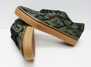 mens vans chukka low