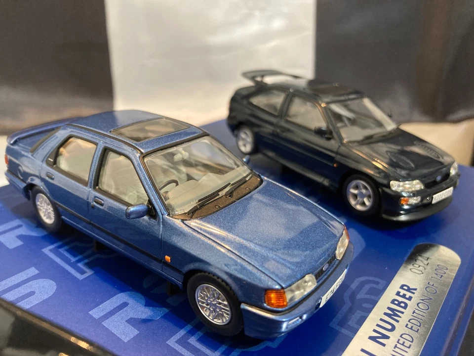 Collezione Di 3 Auto Corgi Vanguard CW00001 Ford RS Cosworth 1:43 - Immagine 4 di 4