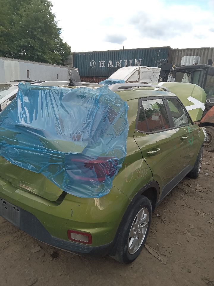 Used A/C Compressor fits: 2020 Hyundai Venue  Grade A