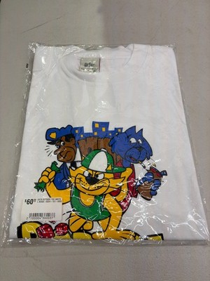 Bodega  Cats Outside  Graphic T-Shirt - Size L