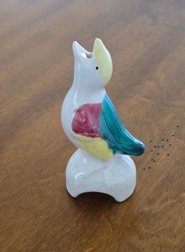 VINTAGE 1940s MORTON POTTERY MULTI COLOR PIE BIRD PIE VENT FUNNEL 5"