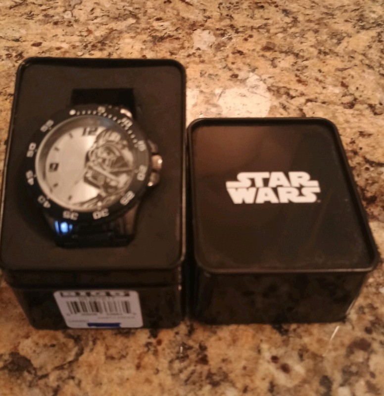 Darth Vader Star Wars Mens Black And Silver Wrist Watch