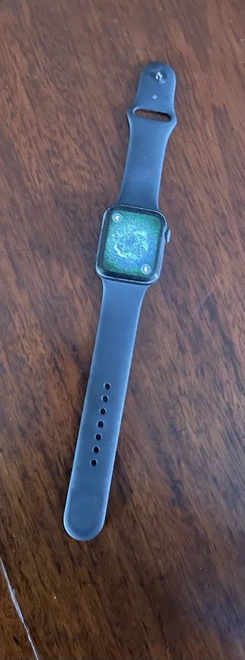 Apple Watch 2 Black Works Fine Shows Signs Of Age - Image 2 of 4