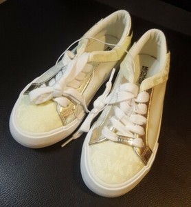 cream girls shoes