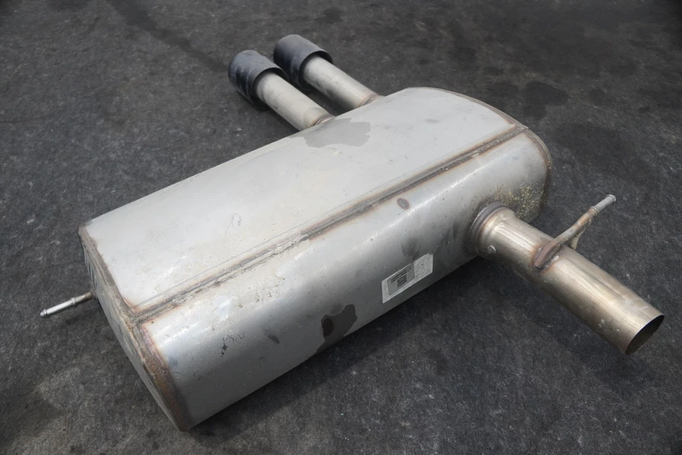 Silenciador silenciador escape trasero tubo trasero 2.0L 18308603281 Mini Cooper S F55 2024 Foto 2 de 4