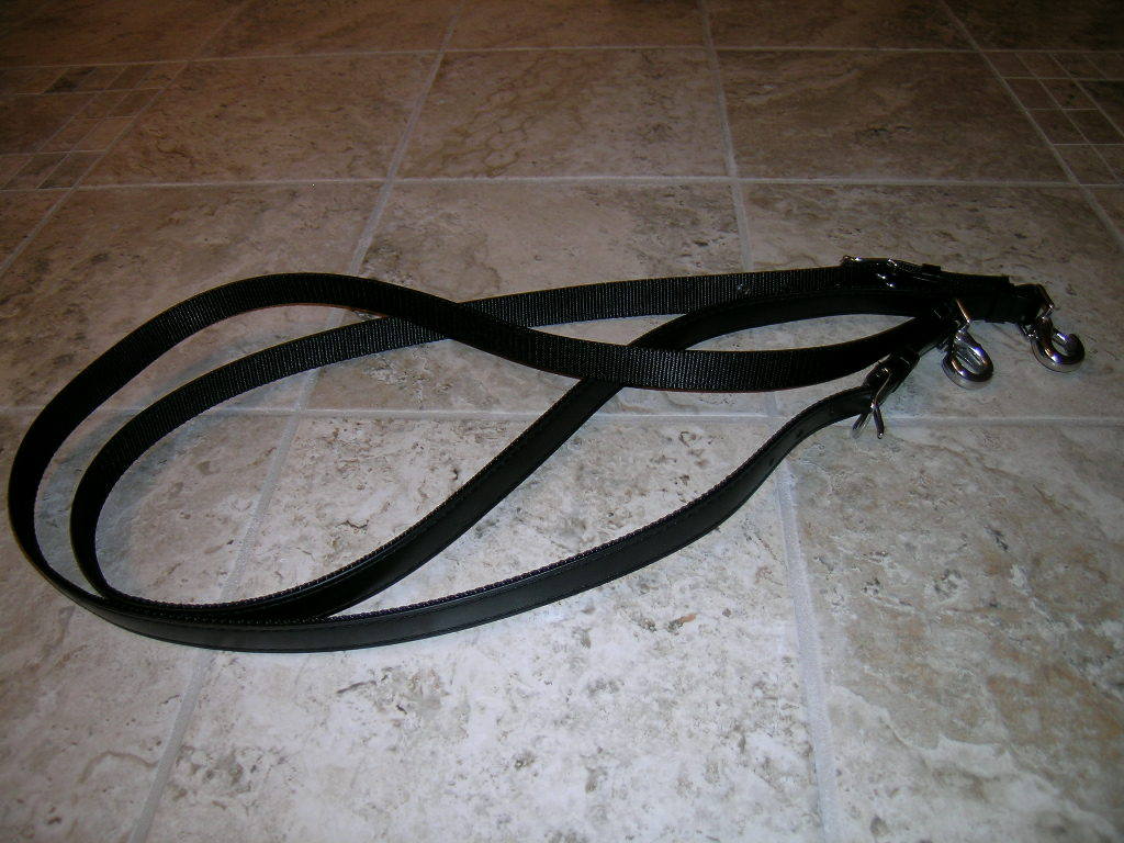 DRAFT SIZE HOLDBACK/BRAKE STRAPS, BLACK BIOTHANE WITH STAINLESS