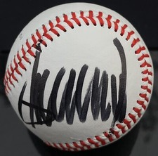 PSA/DNA 45th U.S. President DONALD TRUMP Autographed Signed Baseball