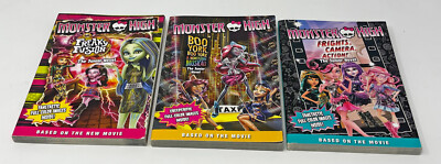 Monster High: Frights, Camera, Action! The Junior Novel Freaky Fusion Boo York