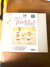 Member's Mark Porcelain Tea Set 15-Piece Ages 8 w/ Teapot Lid Tray Carry Case