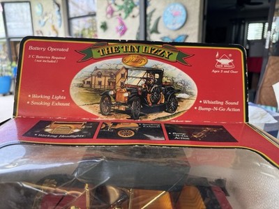 Bright 1914 Model T 'The Tin Lizzy' Battery Operated Car #438 Original Box