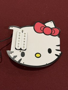 Unbranded Hello Kitty Style Strat Pickguard w/ Humbucker – Hand Painted