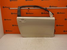 Porte avant et accessoires Toyota IQ