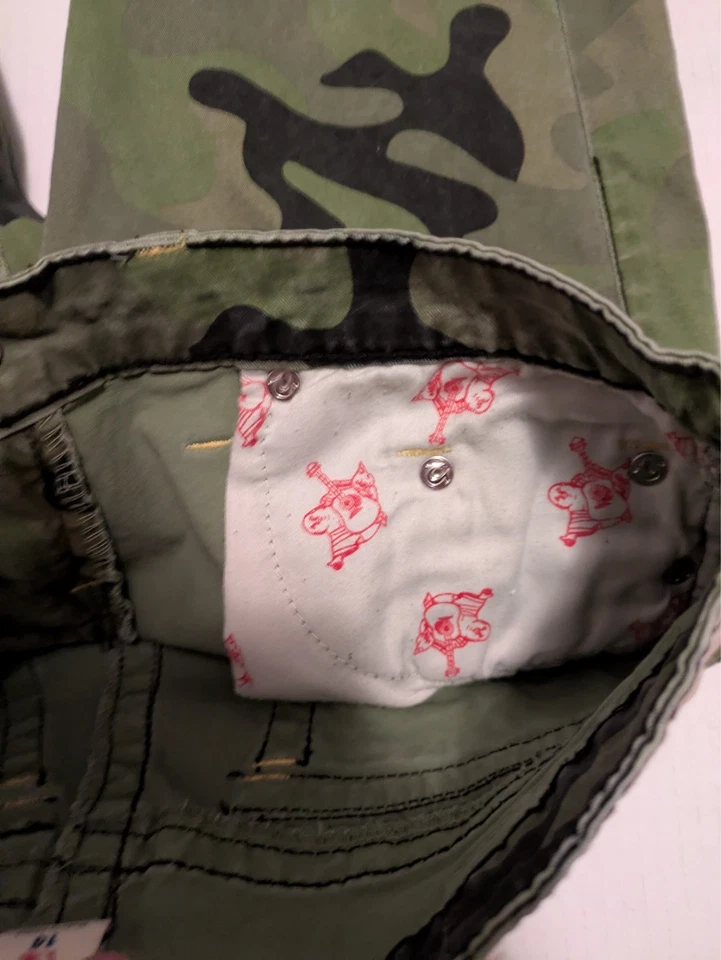 Pantalones Cortos De Colección True Religion Camuflados Carga Niños Grandes Verde Negro Herradura Y2K Foto 4 de 4