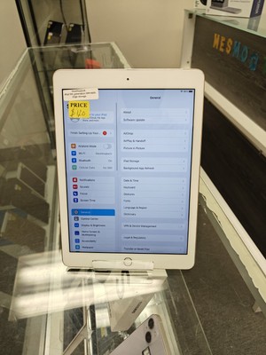 iPad 5th Gen 32gb SIM+WiFi Unlocked 