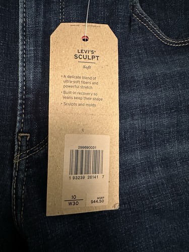 Levis Women's Bermuda Shorts-Blue, Sculpt Size 10 W30 NWT - Picture 6 of 10