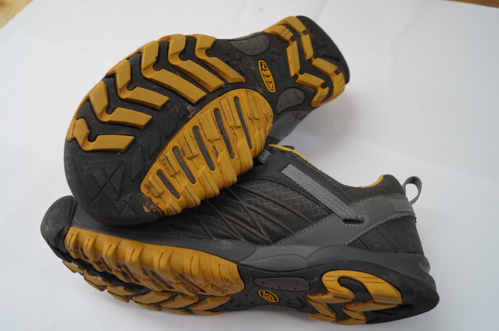 Scarpe da trekking KEEN PRH 010714 1009616 impermeabili a secco grigio giallo E121