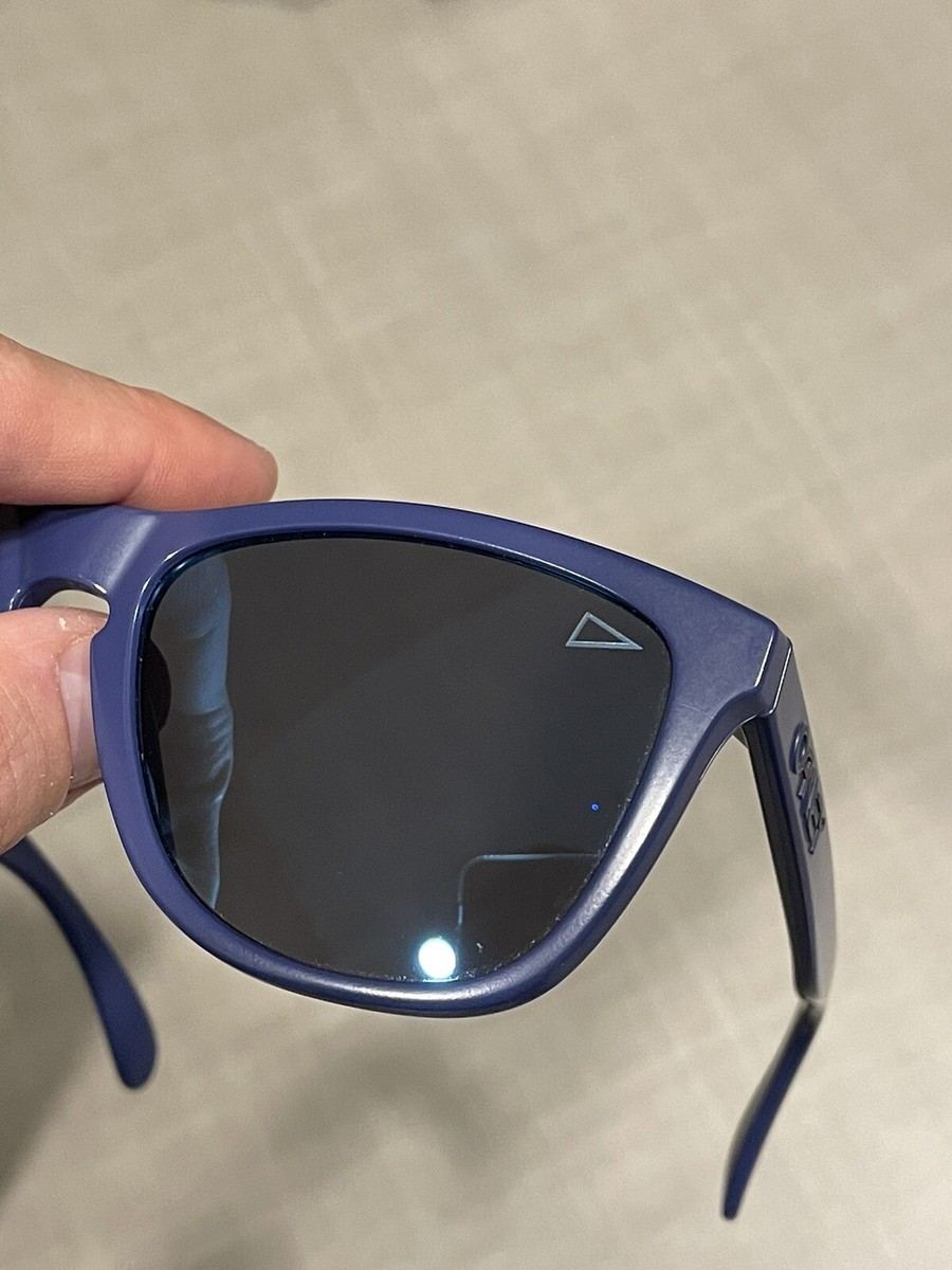 Oakley Pilgrim x Beams Frogskins Artesian Blue Ice Iridium Lenses