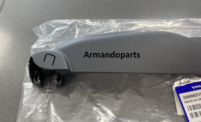 Genuine OEM Volvo Front Seat Outer Right Side Panel 39996516