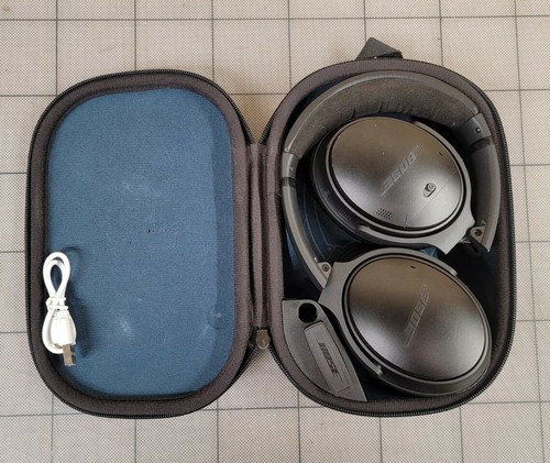 Wireless Headphones QC35 w 