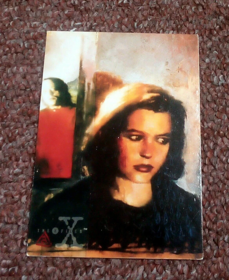 TOPPS TRADING CARD : THE X FILES : BEYOND THE SEA : # 22  . - Image 3 of 4