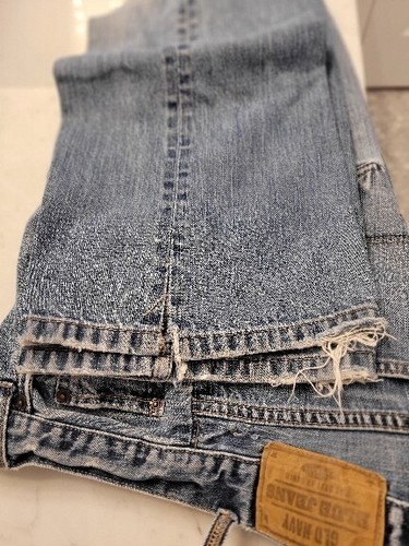 VINTAGE OLD NAVY MENS Y2K FAMOUS BOOTCUT JEANS MEN'S SIZE 32X34 PRE-OWNED - Picture 11 of 13
