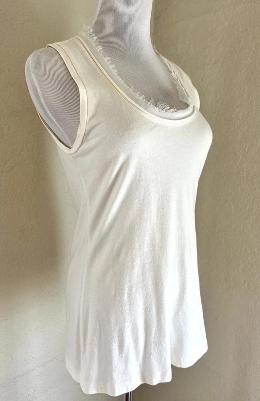 $60 KENNETH COLE Ivory Fringe Neck Tank Feathered Sleeveless Top Lightweight S