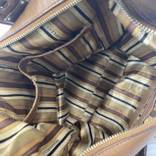 Tignanello purse brown/tan leather shoulder strap with zipper some pockets - Picture 5 of 9