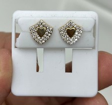 10K Gold Heart‑Shaped CZ Cluster Stud Earrings – 1.7g