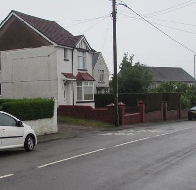 Foto 6x4 Einfamilienhaus in Varteg Abersychan Das Haus namens Ty-Penar ist c2017