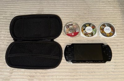Sony PSP-2000 Slim Handheld Console Bundle   Fully Working + Games/Charger/Case
