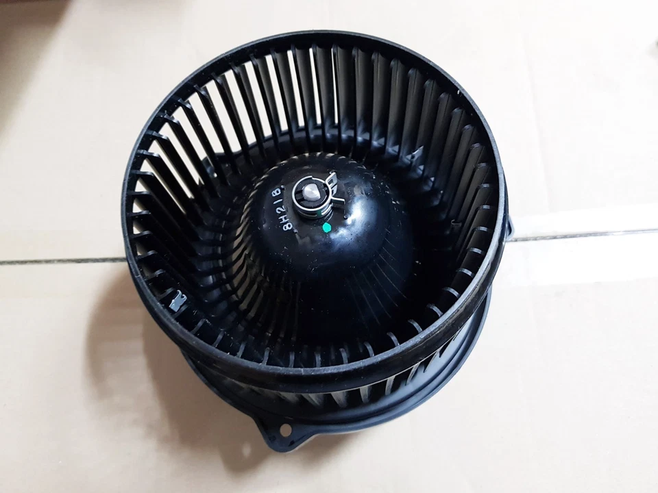 MOTOR SOPLADOR DELANTERO GENUINO para REXTON RODIUS STAVIC FATC+LHD #6921008A21 Express Foto 2 de 4