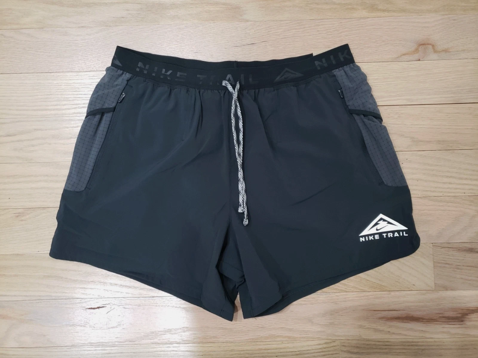 Nike Trail Second Sunrise Dri-FIT 5" Brief-Lined Running Short Size XL DV9311010