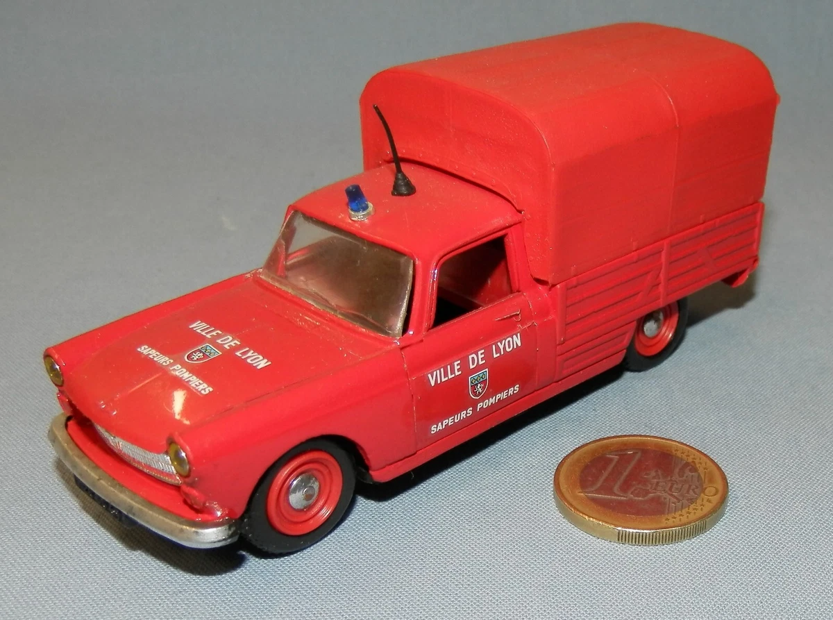 Miniature 1/43 Peugeot 404 Pick-up Incendie Du Var - Éligor - Véhicule Publicitaire D'occasion