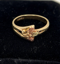 10K Yel Gold w 2-Tone Flower Leaf Band Ring,8.8mm Top,Sz:5.75, 2.2g,FREEgfBx 5