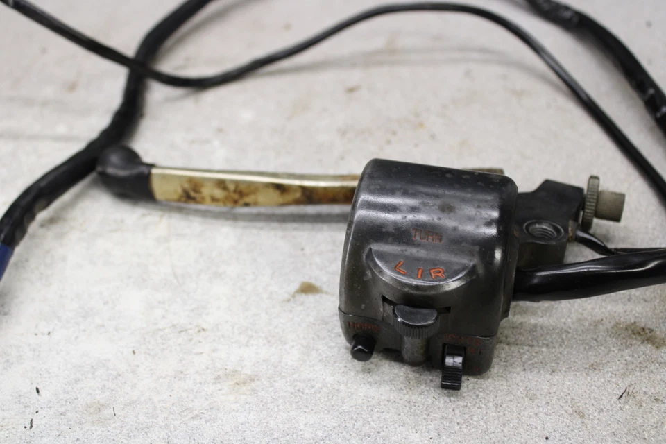 Honda CB750F Super Sport 1975 manillar izquierdo control B15-4491.oy Foto 2 de 4