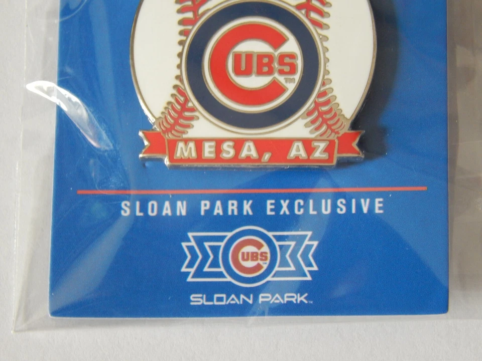 2025 CHICAGO CUBS MLB EXCLUSIVE OFFICIAL SPRING TRAINING CACTUS LEAGUE TEAM PIN - Image 3 of 4