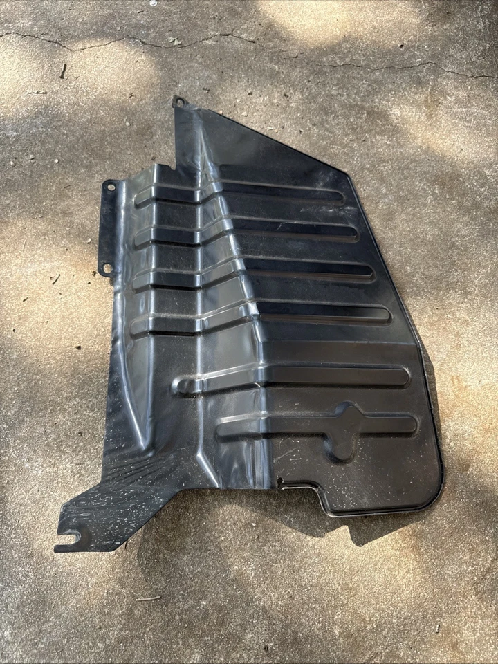 00-09 HONDA S2000 - ТЕПЛОЗАЩИТНЫЙ ЭКРАН ЛОТКА АККУМУЛЯТОРА ВЫПУСКНОГО КОЛЛЕКТОРА - OEM ЗАВОДСКОЙ NO97 - Изображение 2 из 2