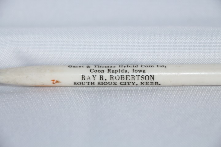 Vintage Pioneer Seeds Coon Rapids,Iowa Mechanical Pencil Robertson Imp So Soo Ne