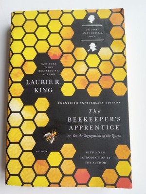 The Beekeeper's Apprentice Laurie R King 1st Mary Russell-Sherlock Holmes Novel