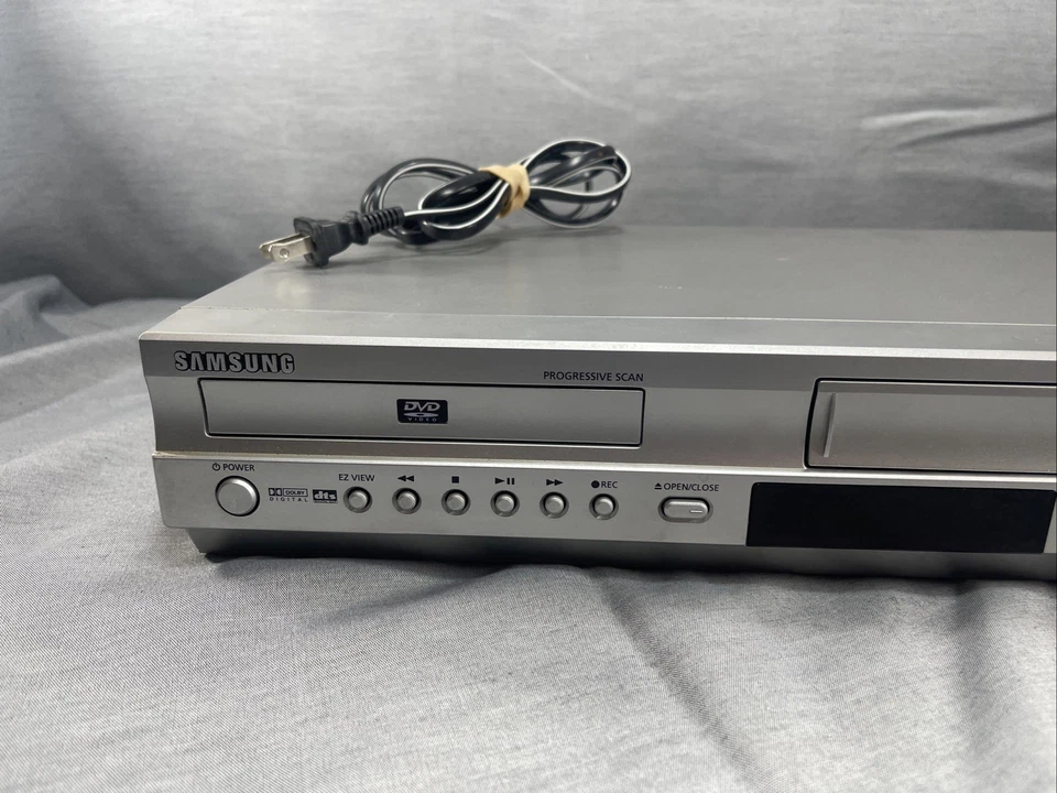 Samsung DVD-V4600C VCR VHS DVD Reproductor Combo 4 Cabezales Hi-Fi VHS FUNCIONA-DVD NO FUNCIONA Foto 4 de 4