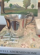 Wallace assiette argentée tasse bébé poinçon Charles ll poignée rouleau vintage