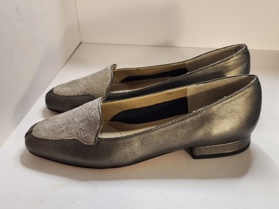 Vaneli Shoes Women's Size 6 Loafer Flats Metallic Gray Pewter Faux Suede Toe