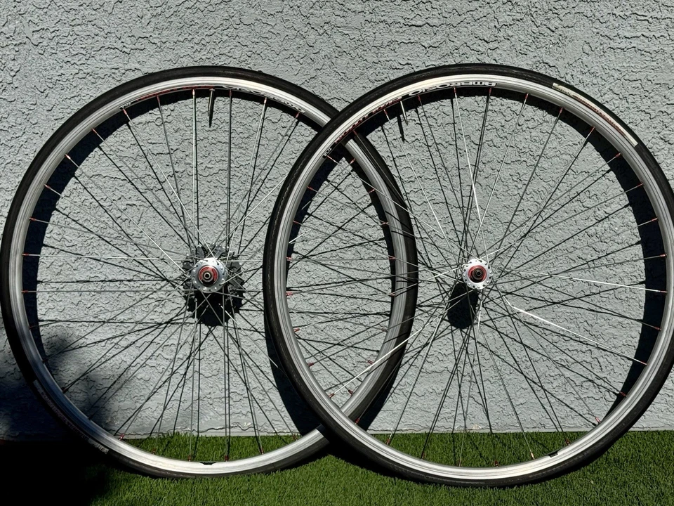 Conjunto de rodas de bicicleta de estrada Ambrosio vintage 700cm 700c 32H cubos Miche / cassete de 9 velocidades - Imagem 2 de 4