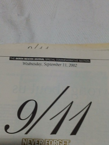 Lot Of Akron Beacon Journal Newspaper Articles Of 9/11- Original Paper From 9-11 - Picture 7 of 24