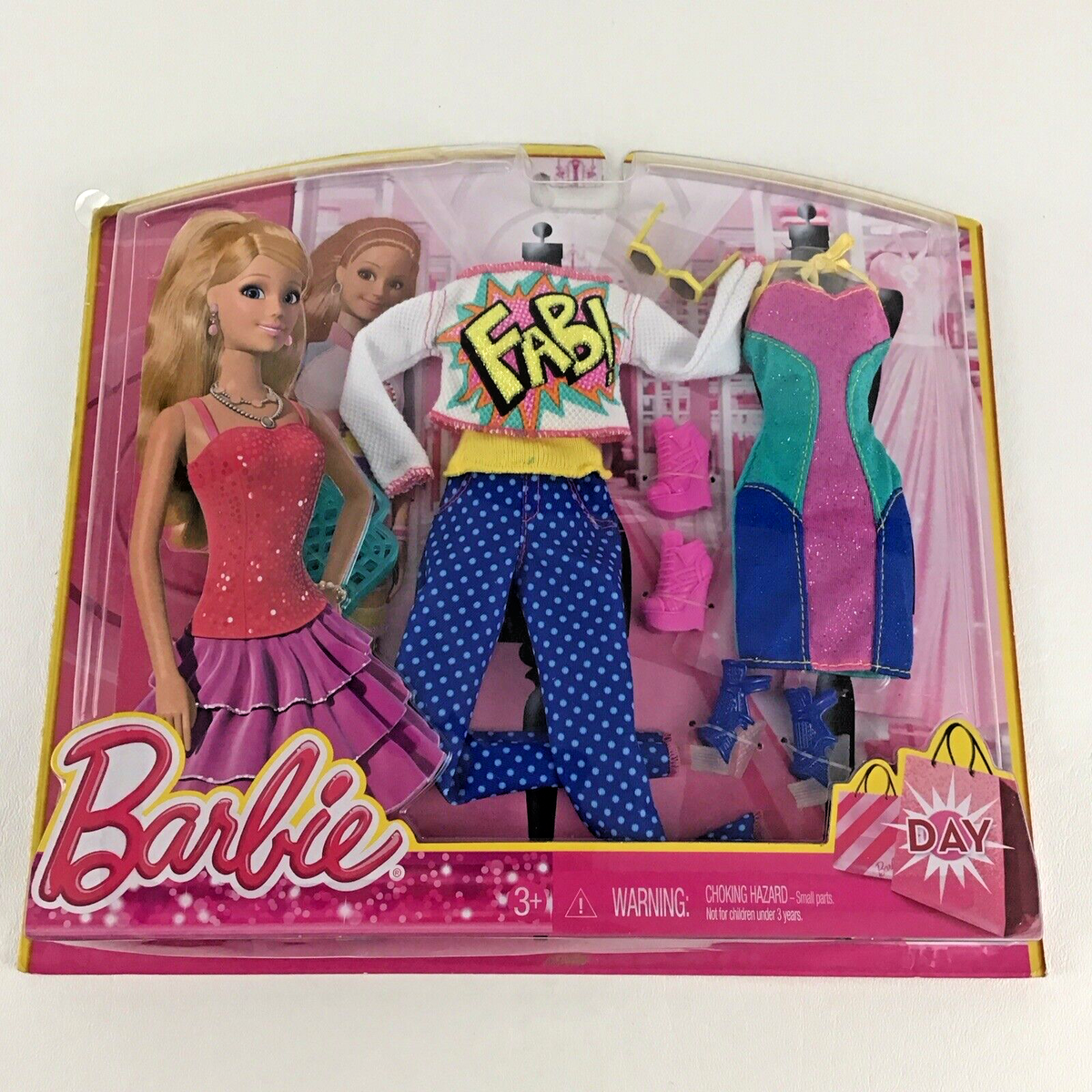 Barbie TRAVEL と衣装セット Amazon.com: Barbie Travel Fashions TOKYO - Target Exclusive