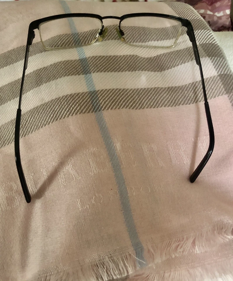 Marco Burberry de colección media llanta de metal negro RX B1170-1001 con certificado de autenticidad Foto 4 de 4